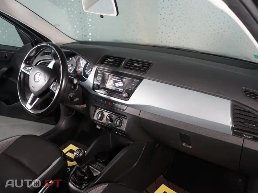 Skoda Fabia Break Outro