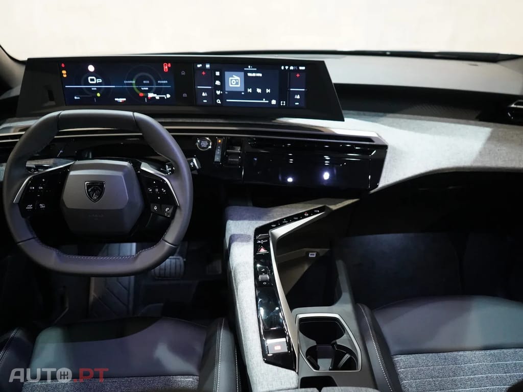 Peugeot 3008 1.2 Hybrid Allure e-DCS6