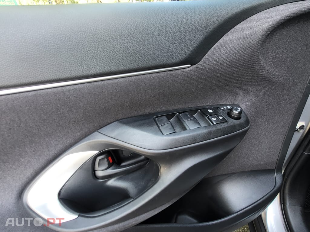 Toyota Yaris Cross 1.5 HDF GR Sport