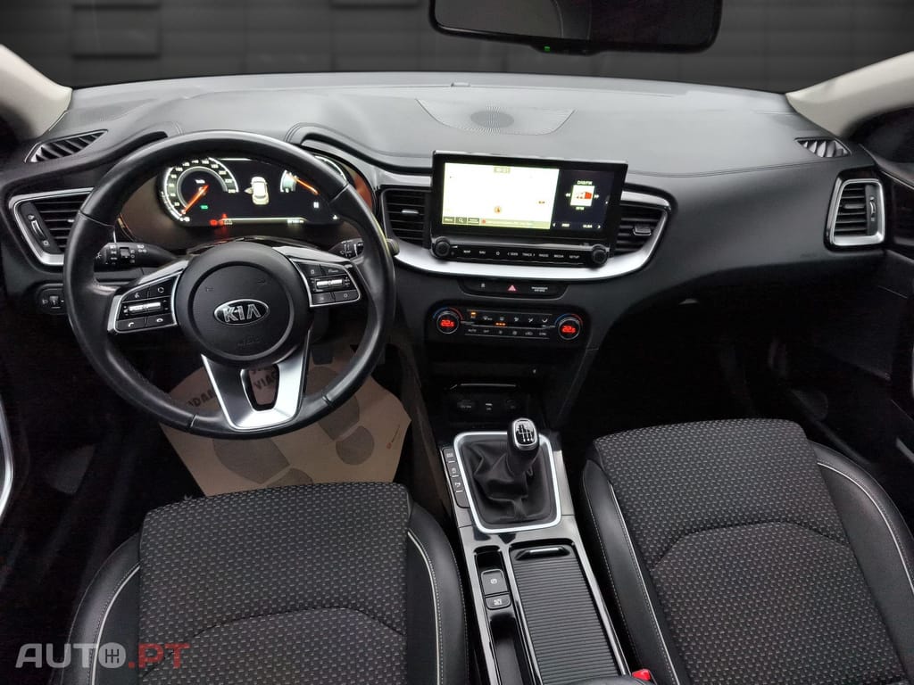 Kia Xceed 1.6 CRDi MHEV Tech