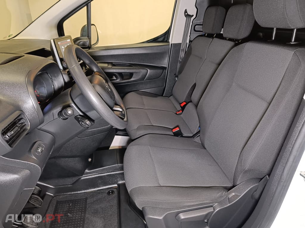Citroen Berlingo 1.5 BlueHDI XL Longa (3 LUG)