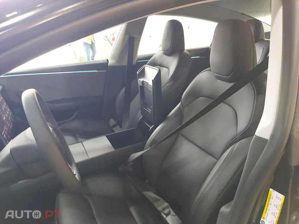 Tesla Model 3 Tração Traseira Premium