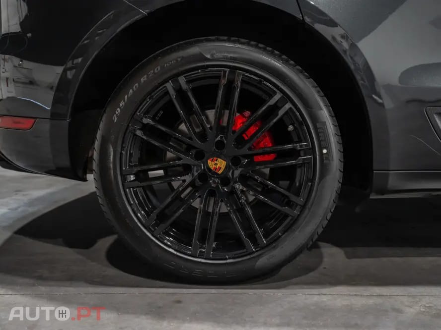 Porsche Macan PDK