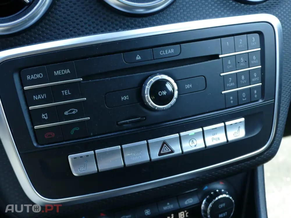 Mercedes-Benz A 180 d AMG Line
