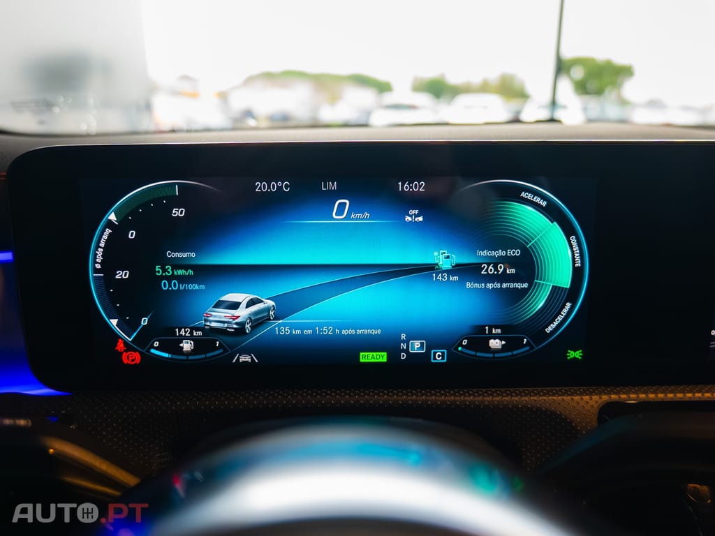 Mercedes-Benz CLA 250 e AMG Line