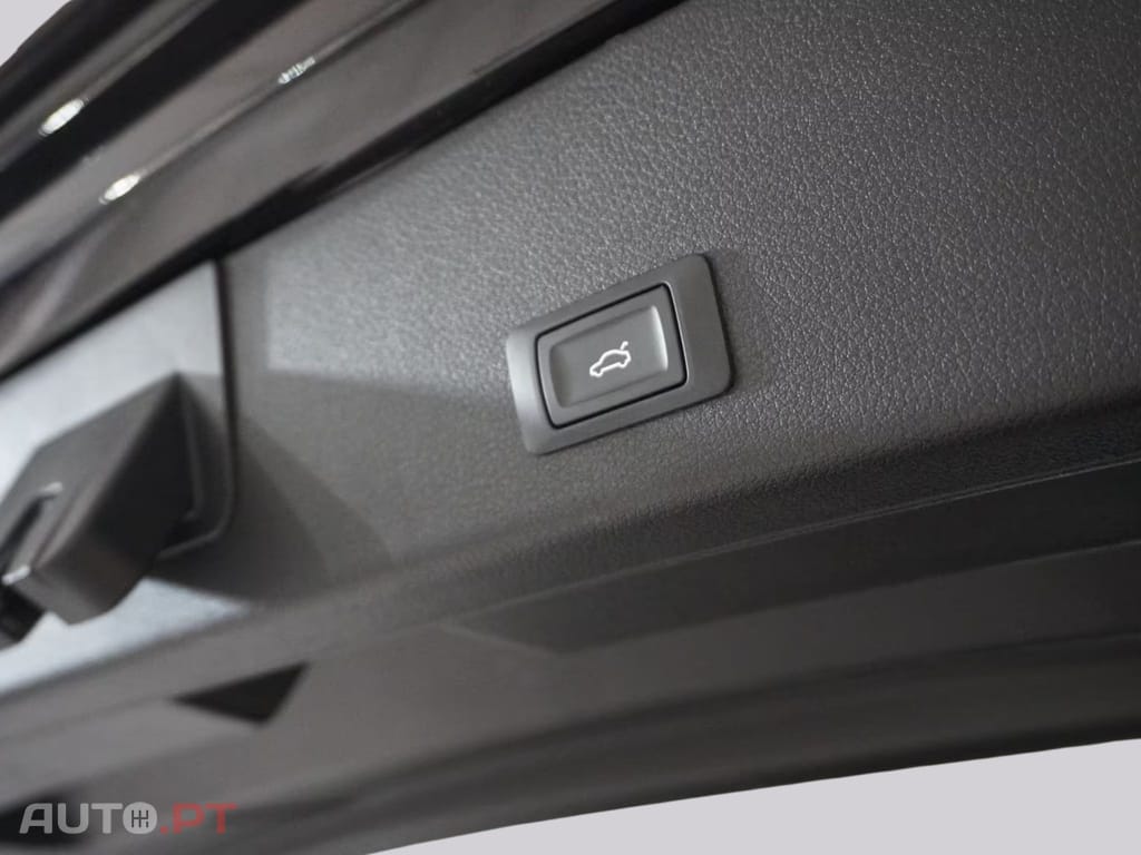 Audi E-Tron 50 Quattro ADVANCED I.V.A DEDUTIVEL 