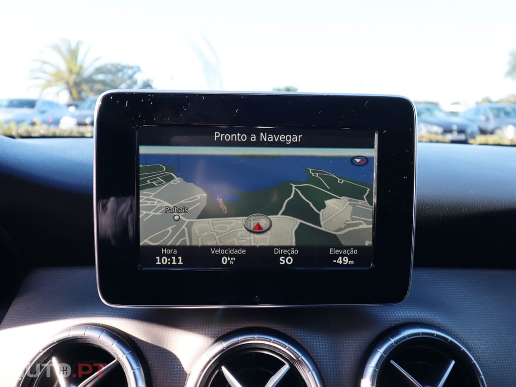 Mercedes-Benz CLA 180 d Shooting Brake