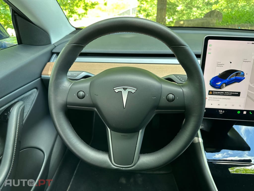 Tesla Model 3 Long-Range Dual Motor AWD