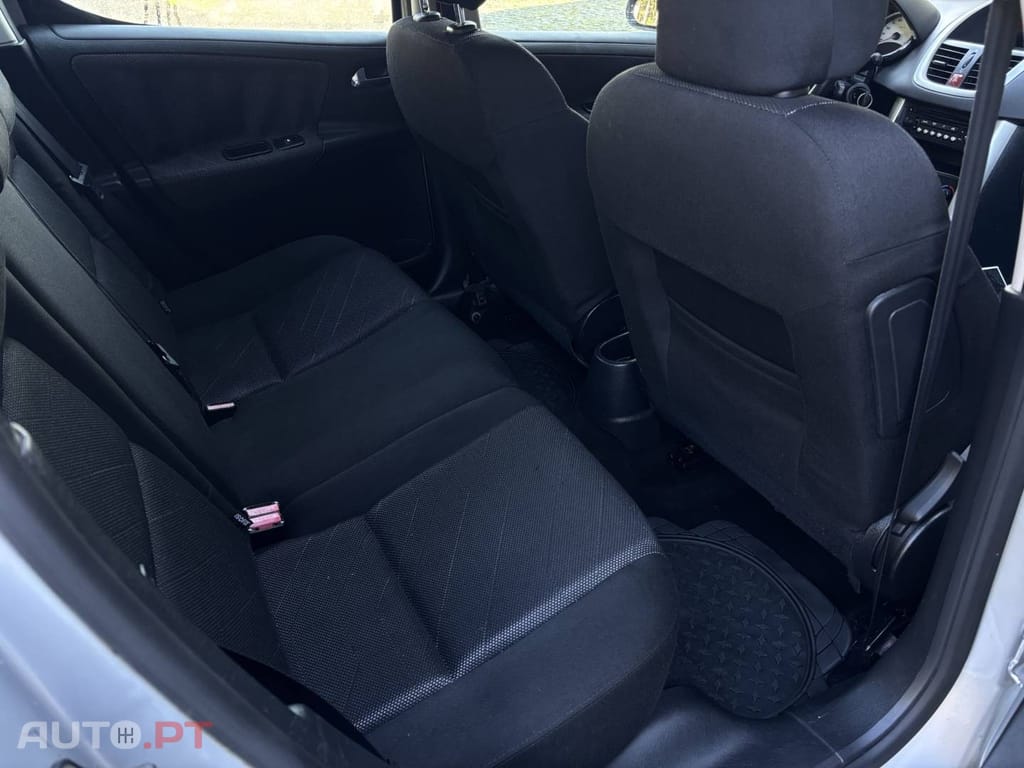 Peugeot 207 1.6 HDI 109cv