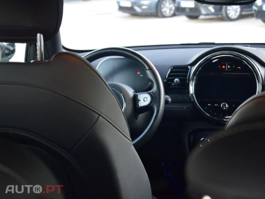 MINI Clubman Cooper D Premium Final Edition Auto