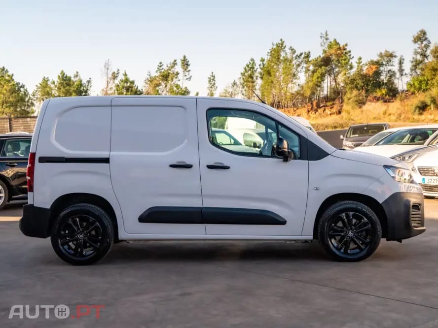 Citroen Berlingo 1.5 BlueHDi M Shine EAT8
