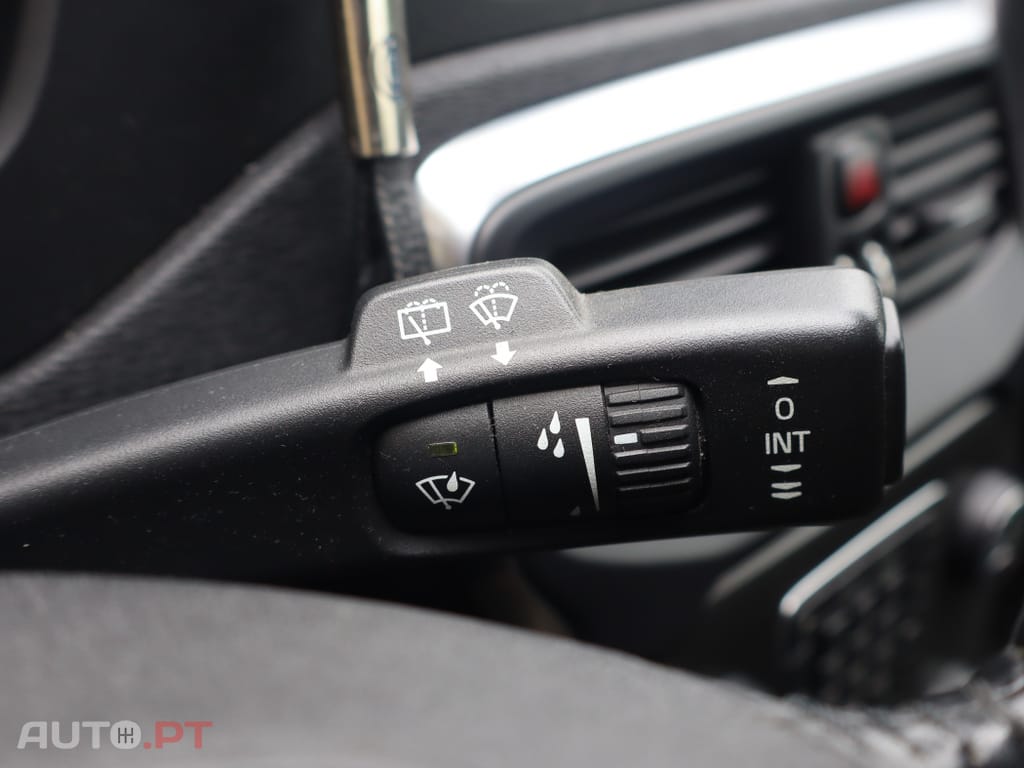 Volvo V40 1.6 D2 Kinetic