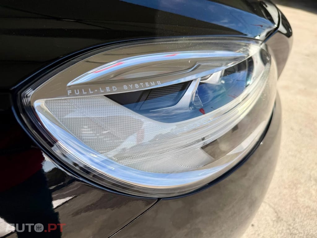 Volvo V40 2.0 D2 Momentum