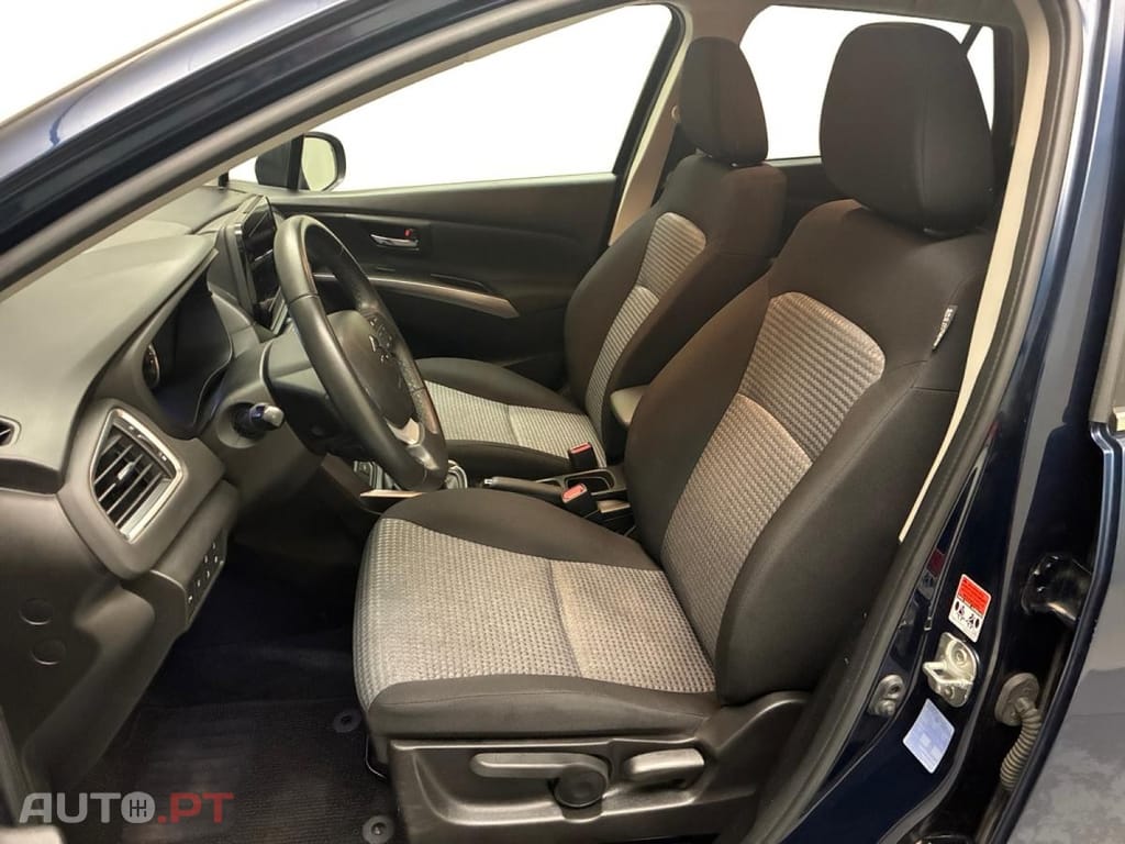 Suzuki S-Cross 1.4 Boosterjet Hybrid Privilège