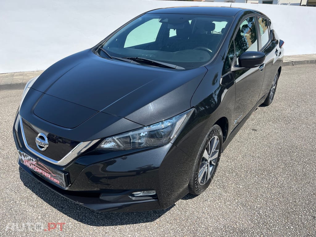 Nissan Leaf 40 kWh TEKNA