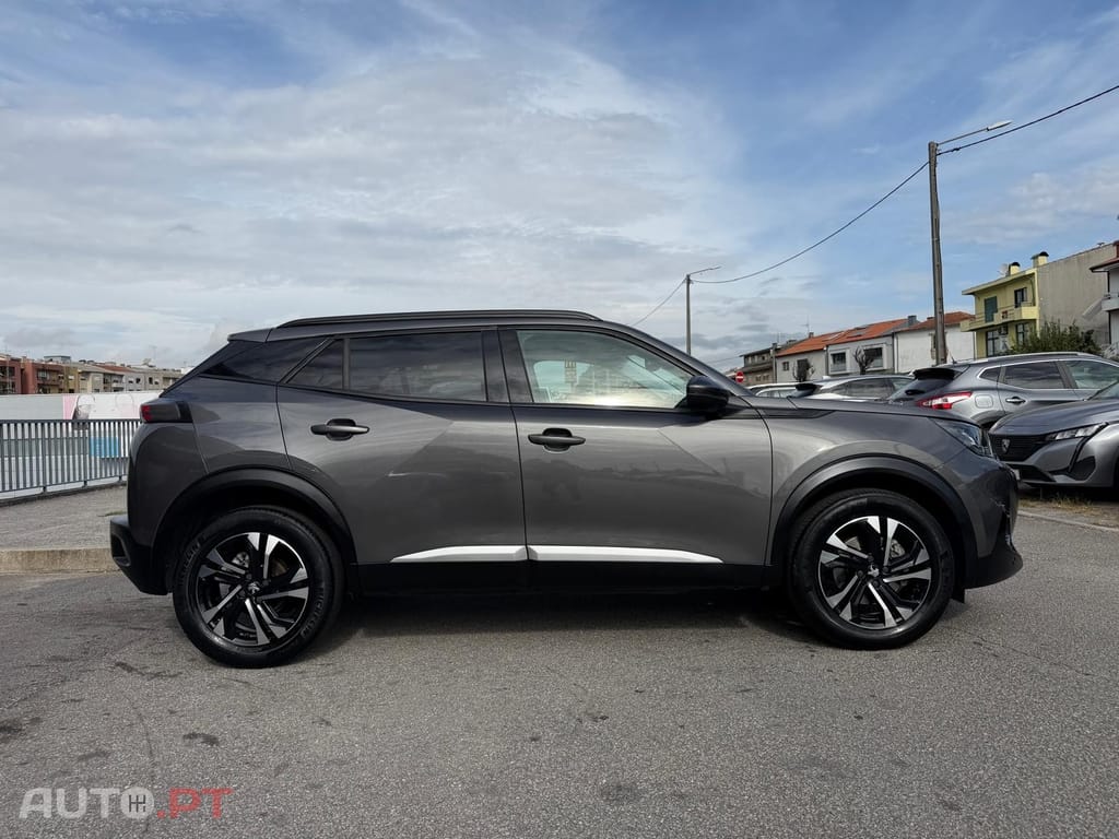 Peugeot 2008 1.5 BlueHDi Allure EAT8
