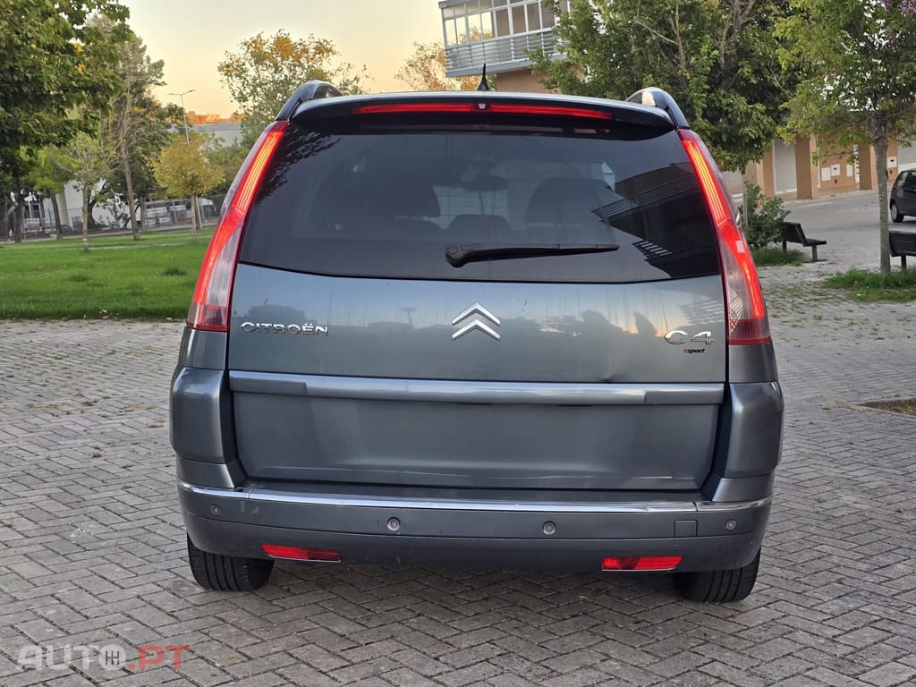 Citroen C4 Grand Picasso 1,6 HDi 110 Cv's EXCLUSIVE CX.AUTOMATICA E SEQUÊNCIAL