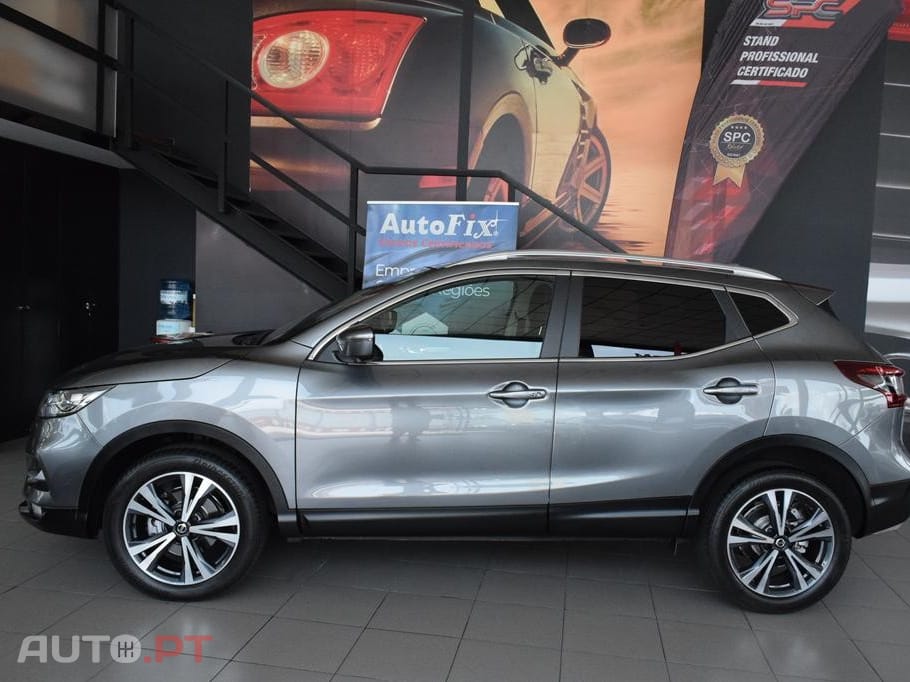 Nissan Qashqai 1.3 DIG-T Tekna Premium
