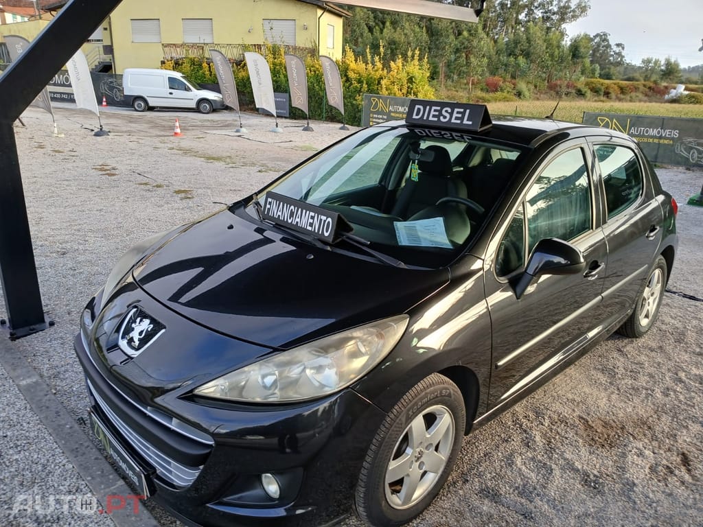Peugeot 207 1.4 HDI 5Lugares
