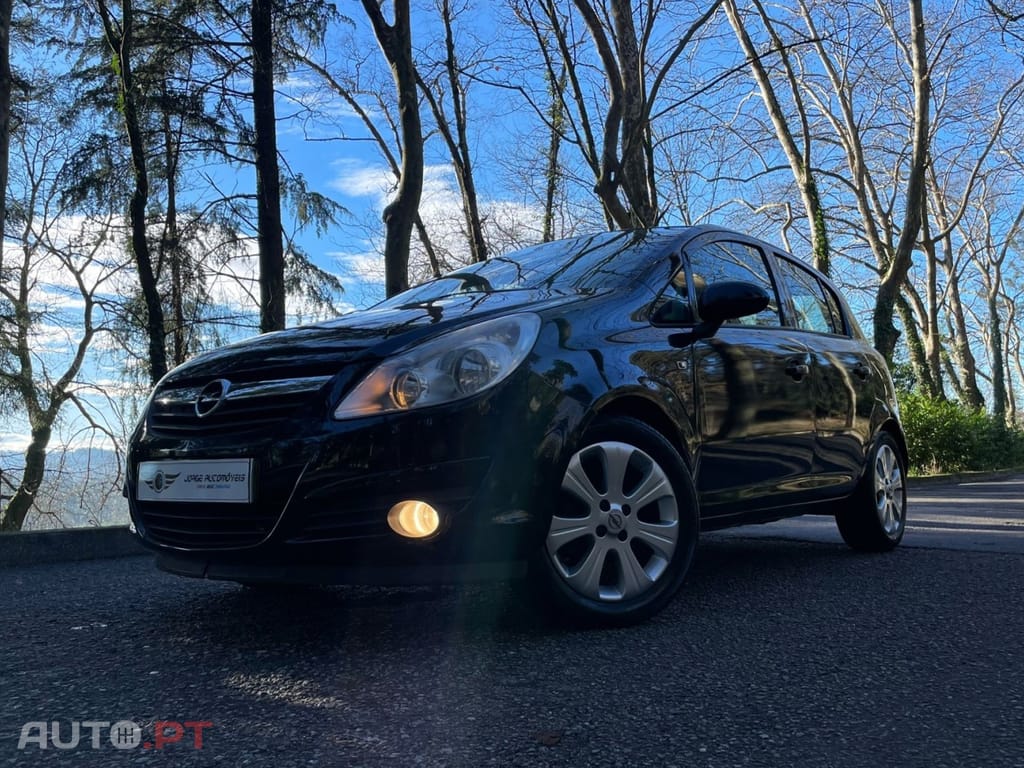 Opel Corsa 1.2 Enjoy