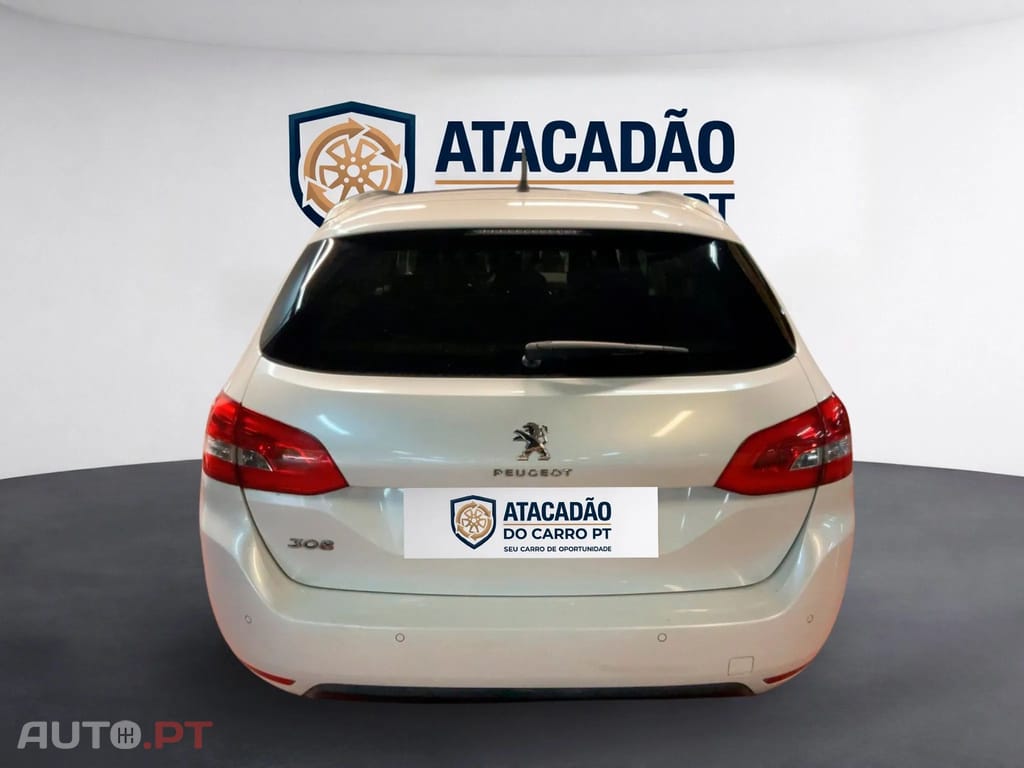 Peugeot 308 SW 1.2 Puretech Allure — fotografia 10