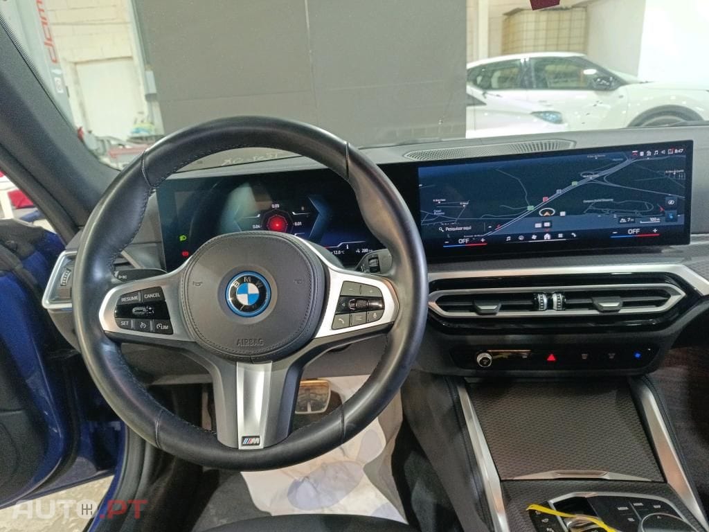 BMW i4 eDrive40 Pack Desportivo M