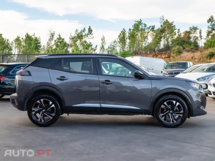 Peugeot 2008 1.2 PureTech Allure