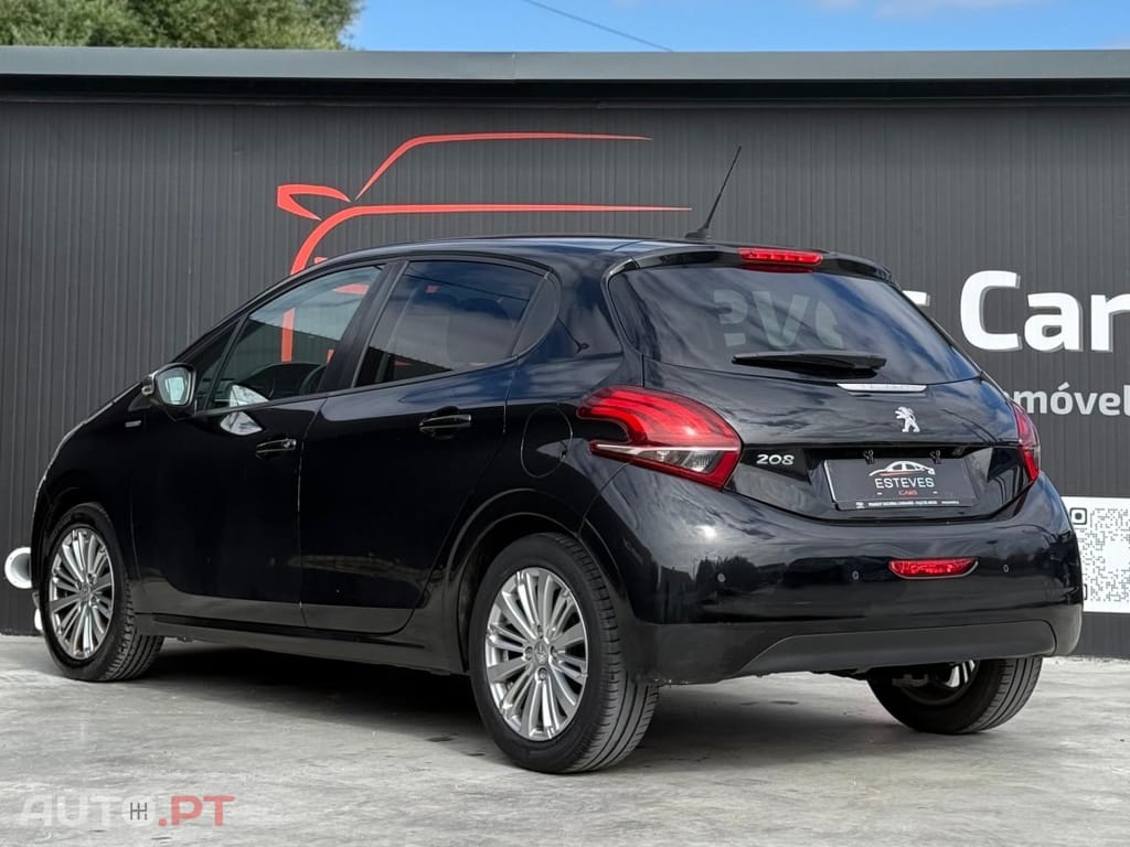 Peugeot 208 1.6 BlueHDi Style