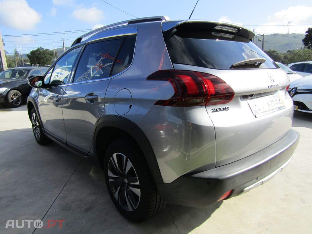 Peugeot 2008 1.5 BlueHDi Allure