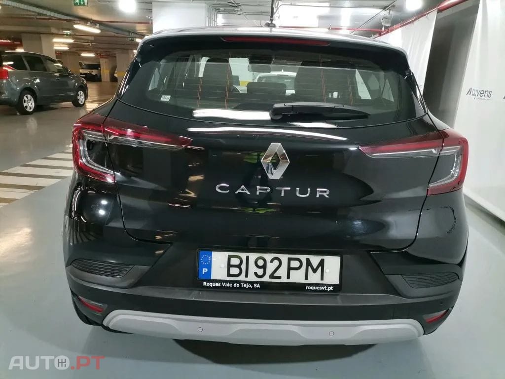 Renault Captur 1.0 TCe Equilibre Bi-Fuel