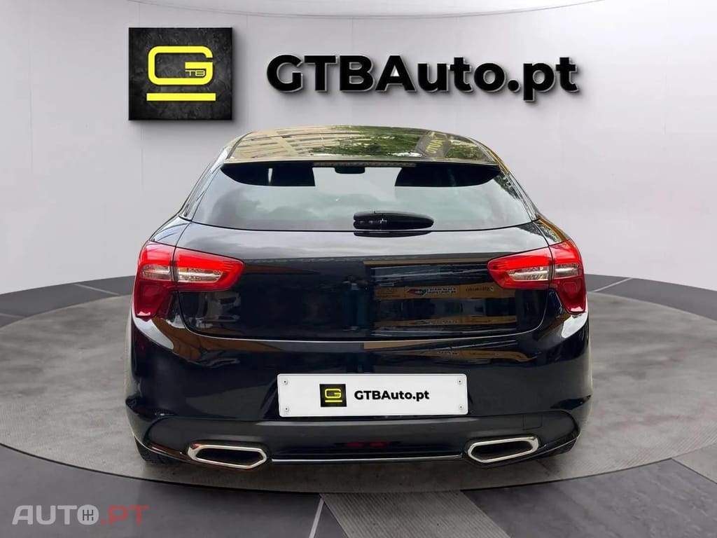 DS DS5  2.0 HDi Hybrid4 Business Class