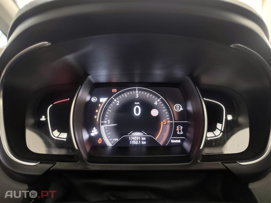 Renault Grand Scénic 1.7 Blue dCi Bose Edition EDC