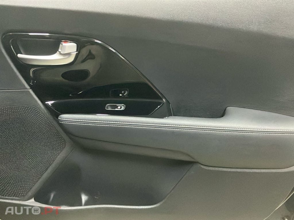 Kia Niro 1.6 GDi HEV EX