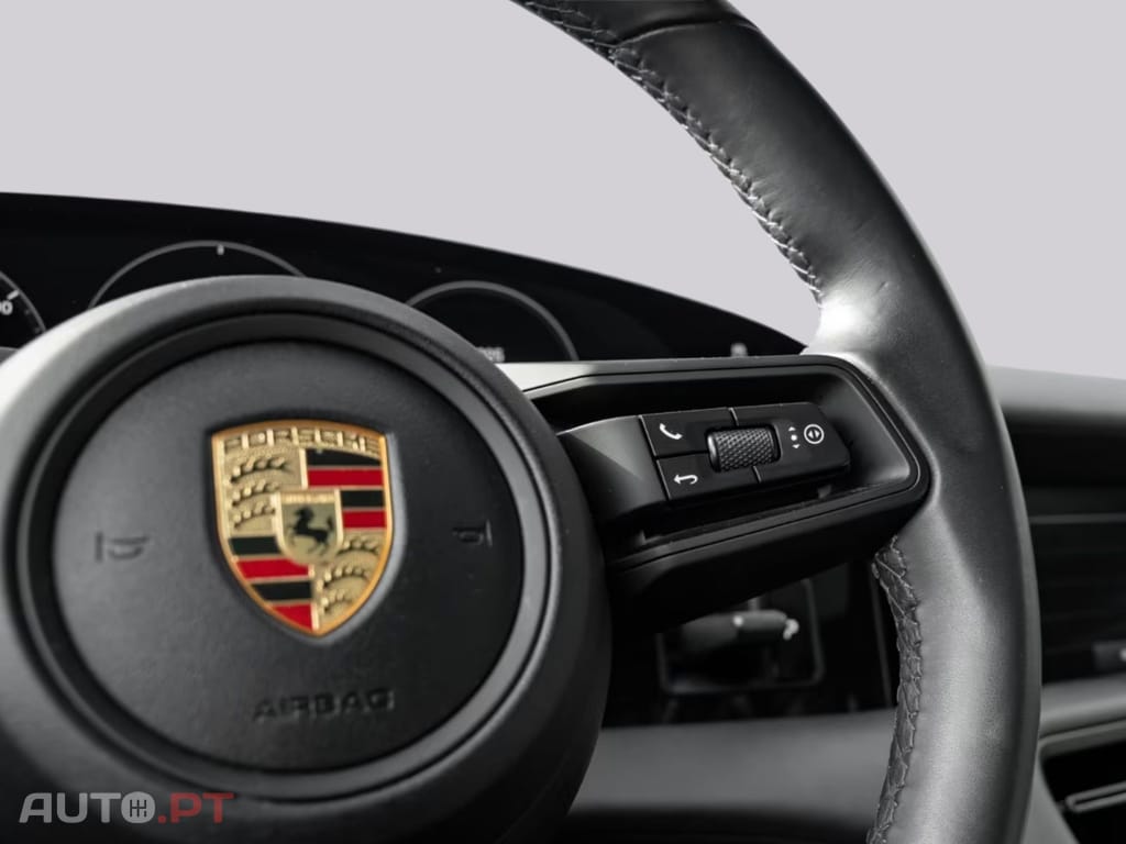 Porsche Taycan 4S I.V.A DEDUTÍVEL 