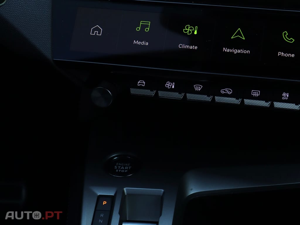 Peugeot 408 1.2 PureTech GT EAT8