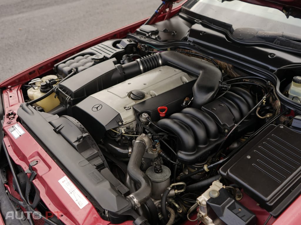 Mercedes-Benz SL 280 R129
