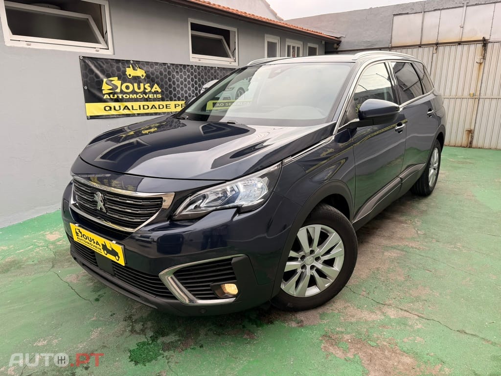 Peugeot 5008 1.5 HDI Allure 130cv 7 Lugares