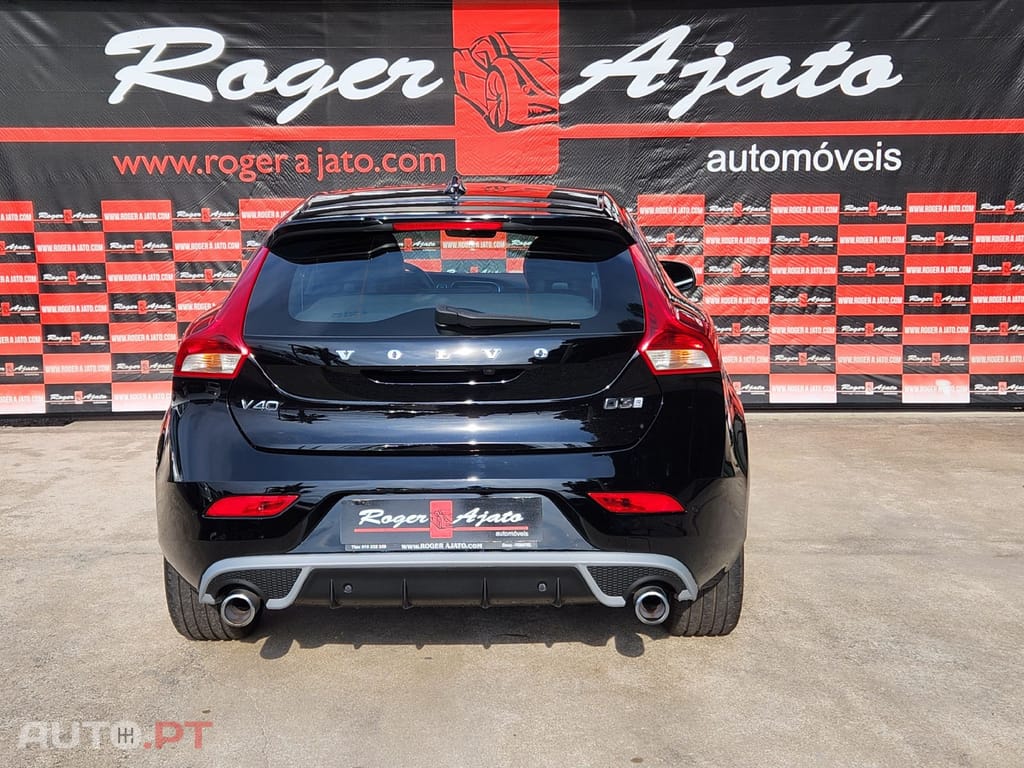 Volvo V40 2.0 D3 R-Design