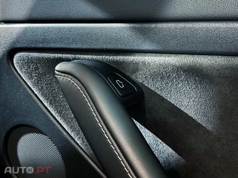 Tesla Model 3 Long Range AWD Dual Motor