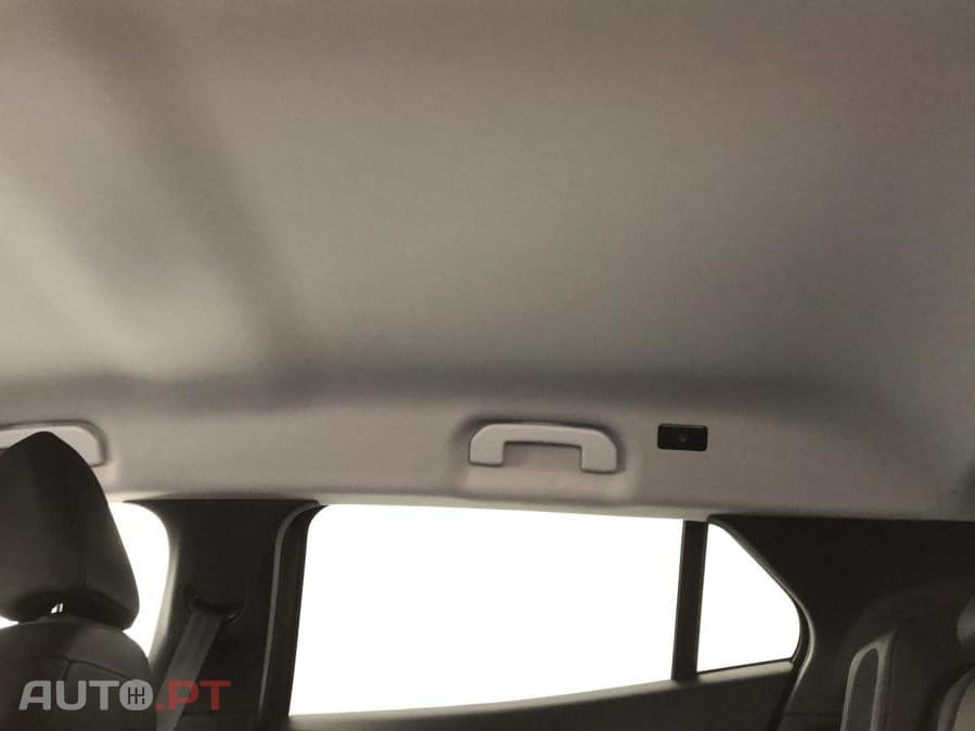 Peugeot 2008 1.5 BlueHDi Allure Pack EAT8