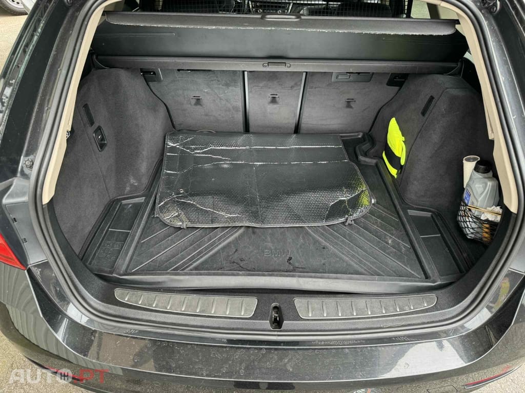 BMW 318 d Touring Line Luxury