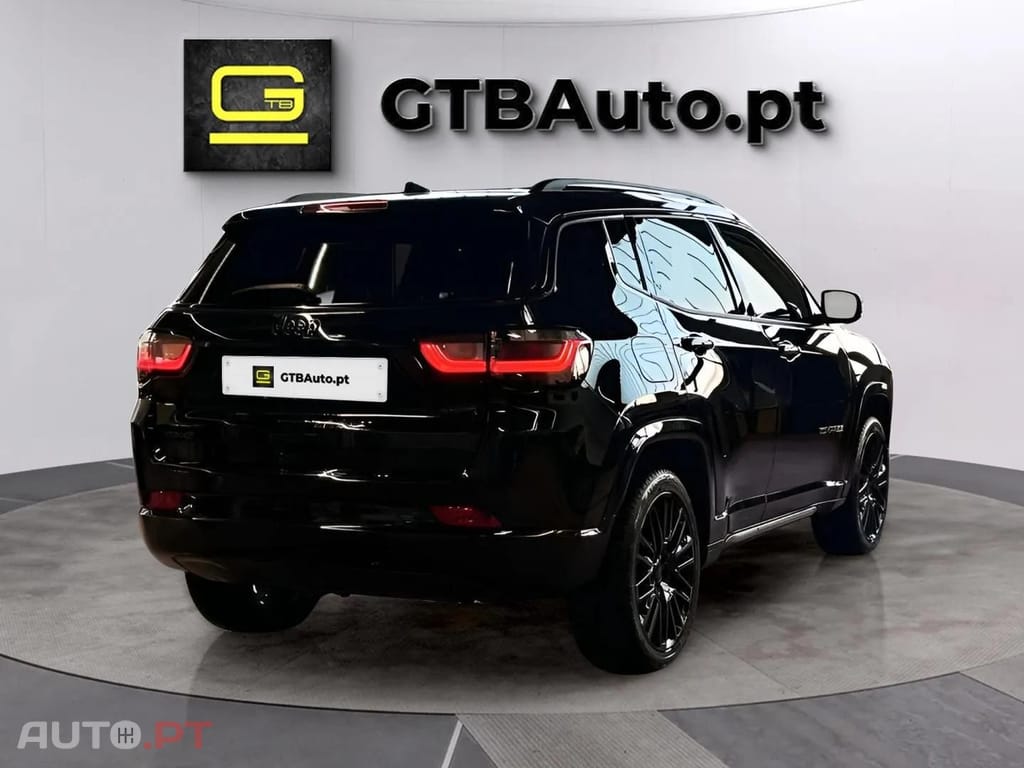 Jeep Compass 4xe PLUG-IN HYBRID I.V.A DEDUTÍVEL  