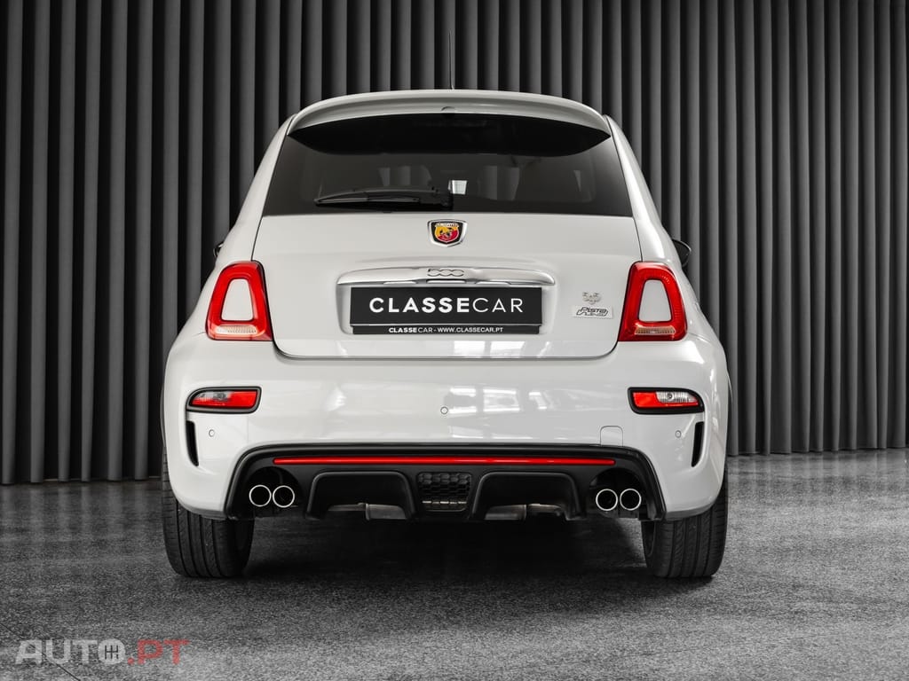 Abarth 595 1.4 T-Jet Pista