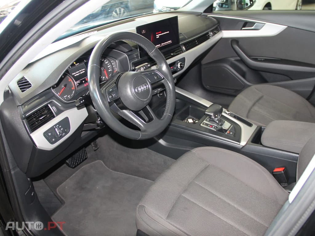 Audi A4 Avant 35 TDI S tronic