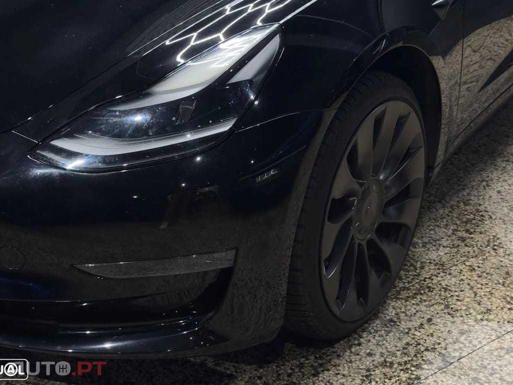 Tesla Model 3 Performance Dual Motor AWD