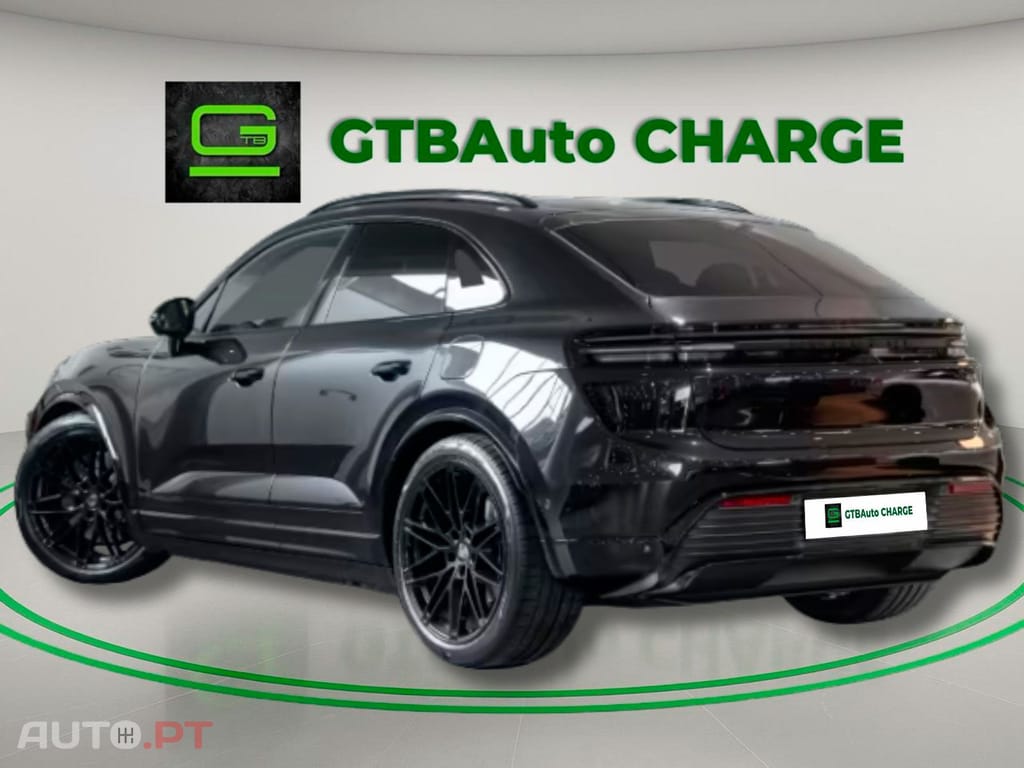 Porsche Macan Turbo I.V.A DEDUTÍVEL