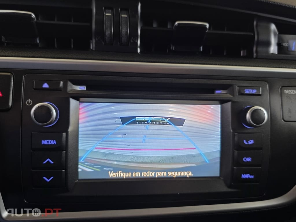 Toyota Auris Touring Sports 1.8 HSD Exclusive