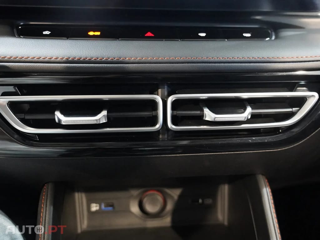 MG HS 1.5 T-GDI Plug In Hybrid Luxury