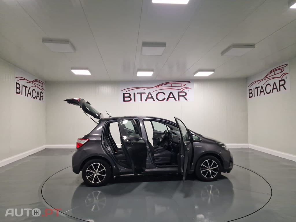 Toyota Yaris 1.5 HSD Comfort