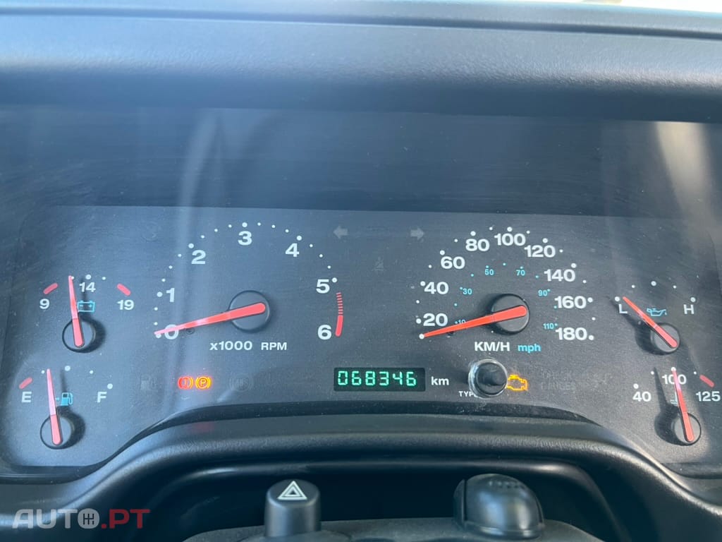 Jeep Wrangler TJ 2.4L